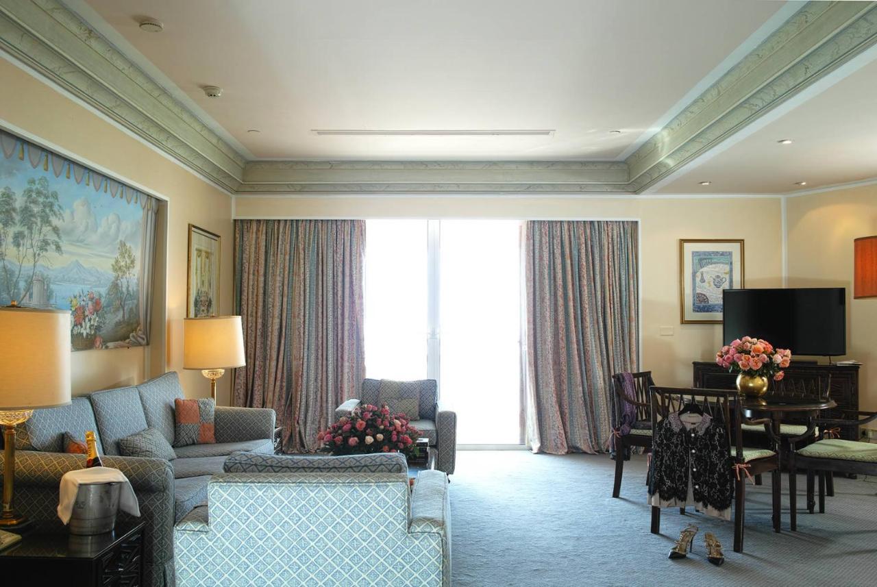 Hotel Al Bustan Beit Mery Exteriér fotografie