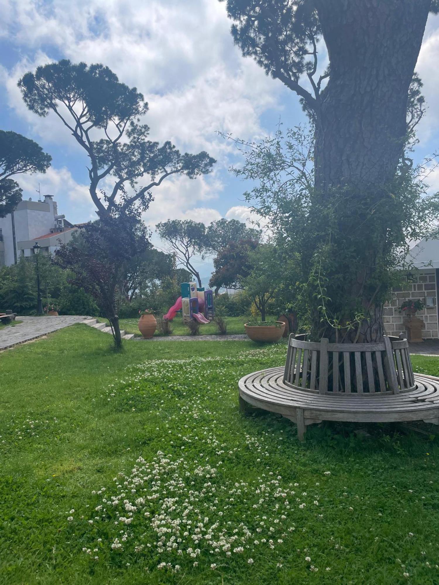Hotel Al Bustan Beit Mery Exteriér fotografie