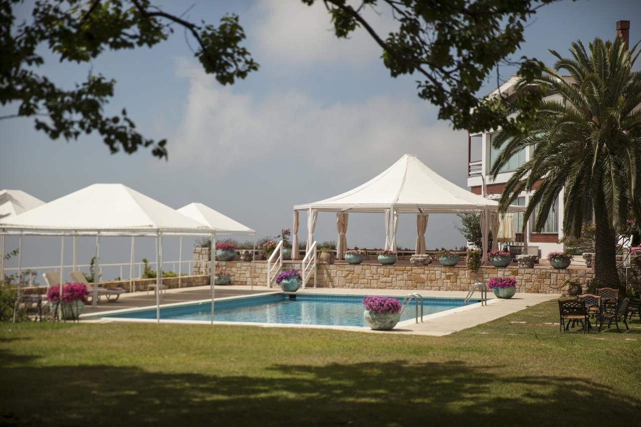 Hotel Al Bustan Beit Mery Exteriér fotografie